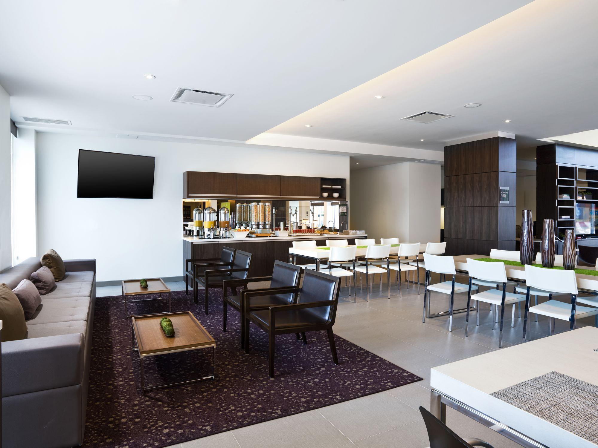 Element Vaughan Southwest Экстерьер фото