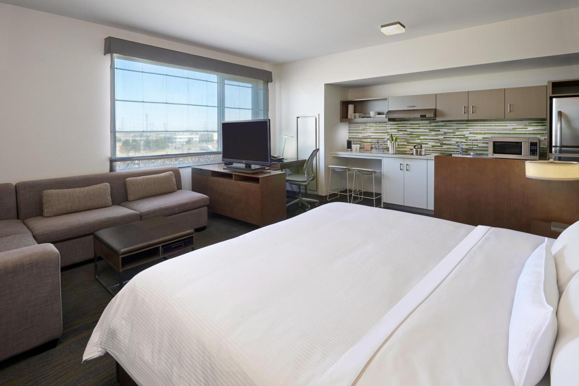 Element Vaughan Southwest Экстерьер фото