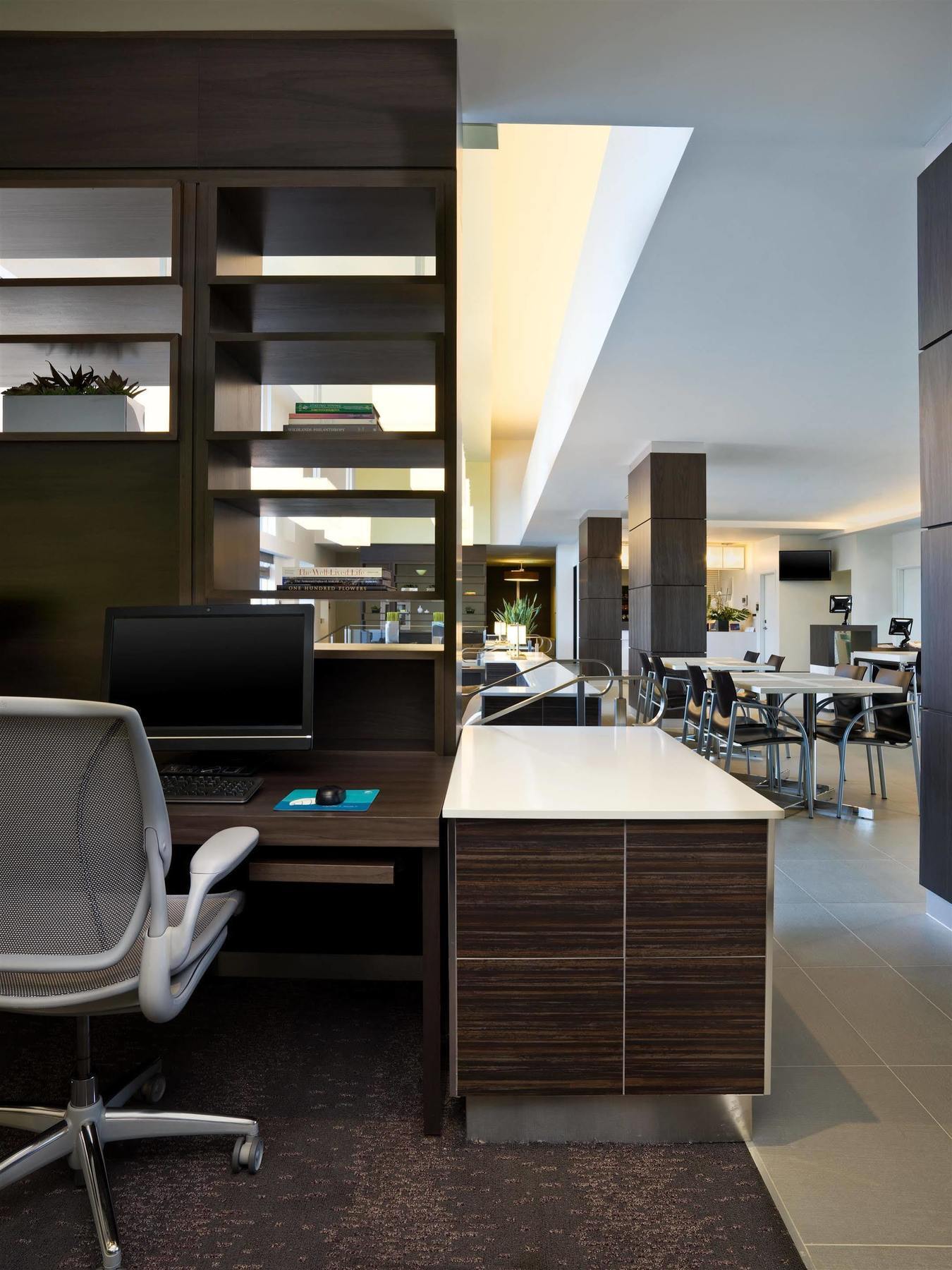 Element Vaughan Southwest Экстерьер фото